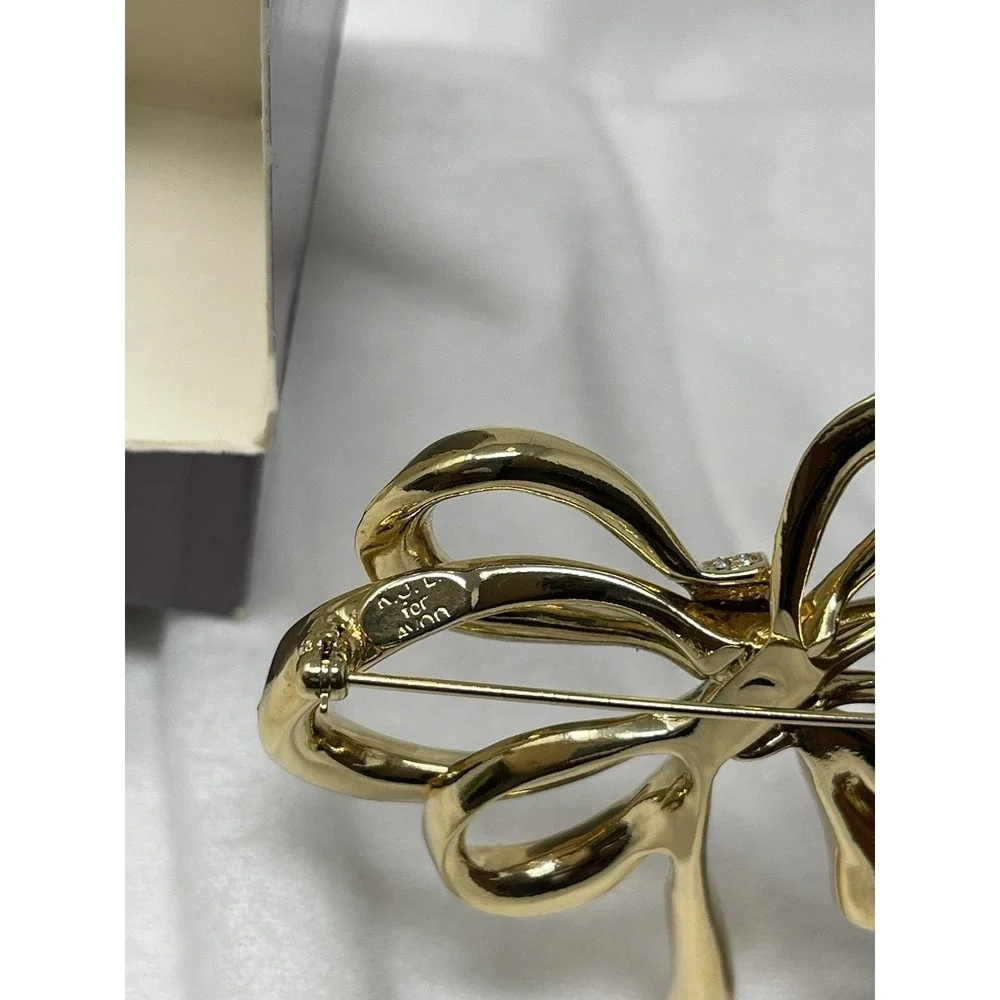 Vintage KJL For Avon Bow Pin Brooch Crystal Gold Tone Kenneth Jay Lane 2 3/4 In.